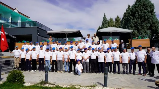 Kozluk’ta Aynı Taburda Görev Yapan Asker Arkadaşları Kütahya’da Buluştu