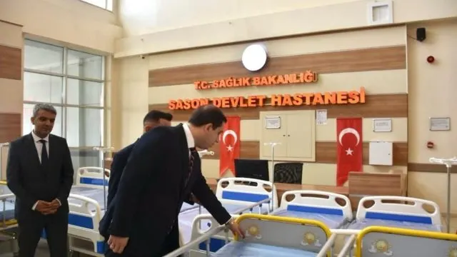 Sason'da İ̇htiyaç Sahiplerine 10 Hasta Yatağı Desteği